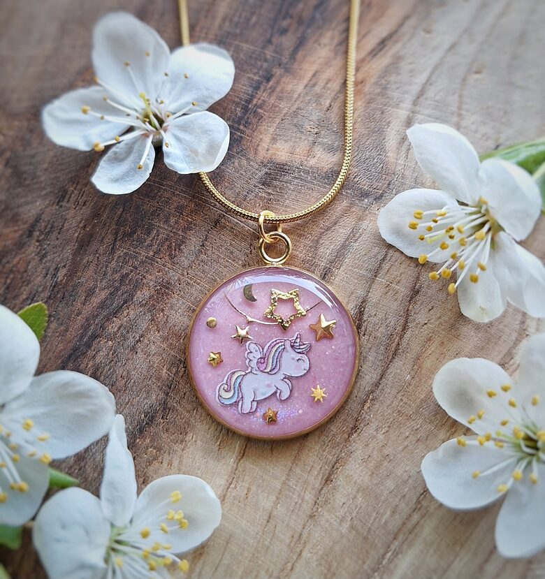 Różowy Naszyjnik - Gwiezdny Jednorożec