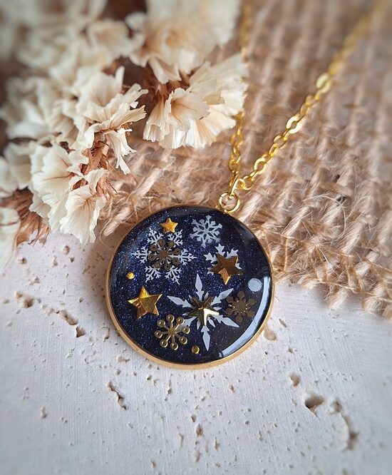 ZIMOWA KOLEKCJA - Naszyjnik z żywicy - Magiczna, śnieżna noc